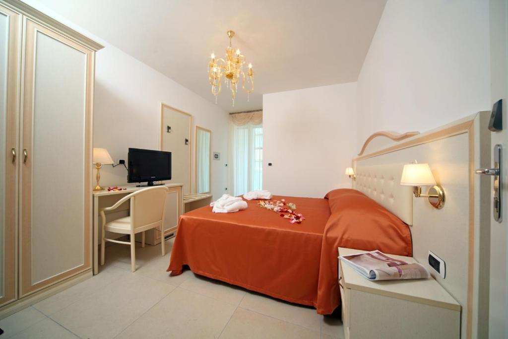 Buratti Hotel 4*